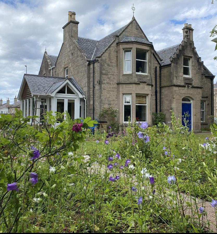 Glen Lyon Lodge Bed And Breakfast Nairn Exteriör bild