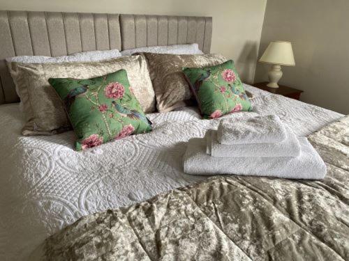 Glen Lyon Lodge Bed And Breakfast Nairn Exteriör bild
